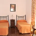 בית הארחה Catedral סביליה